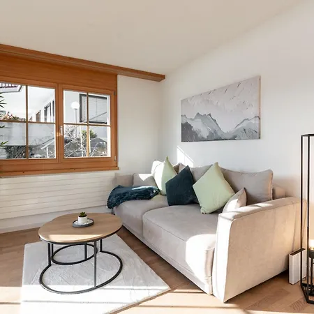 Alpenblick Apartamento *